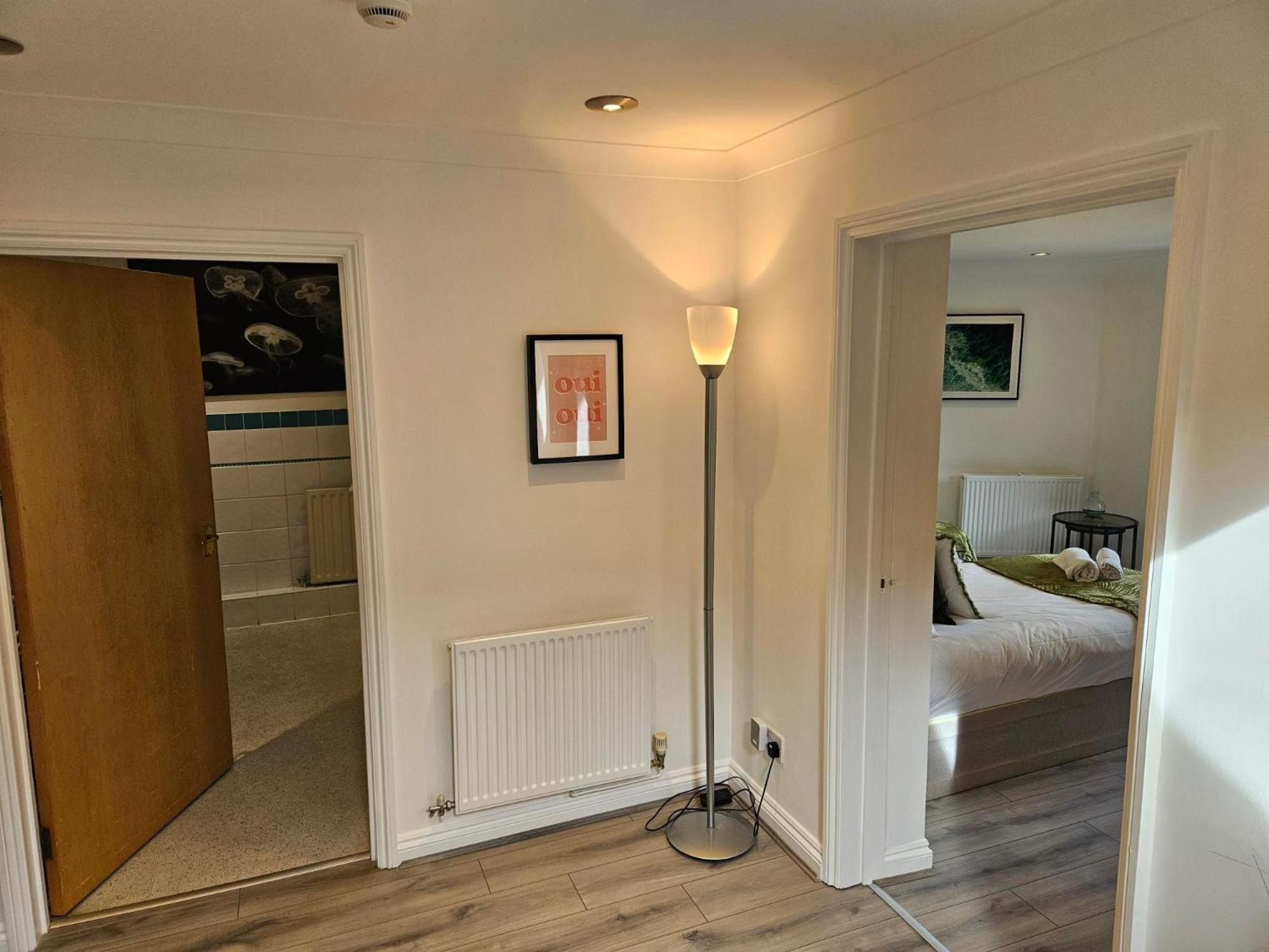 Redcot Gardens Stamford 4 Bed Contractor Familt Home With Parking Экстерьер фото